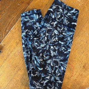Lululemon leggings - like new
